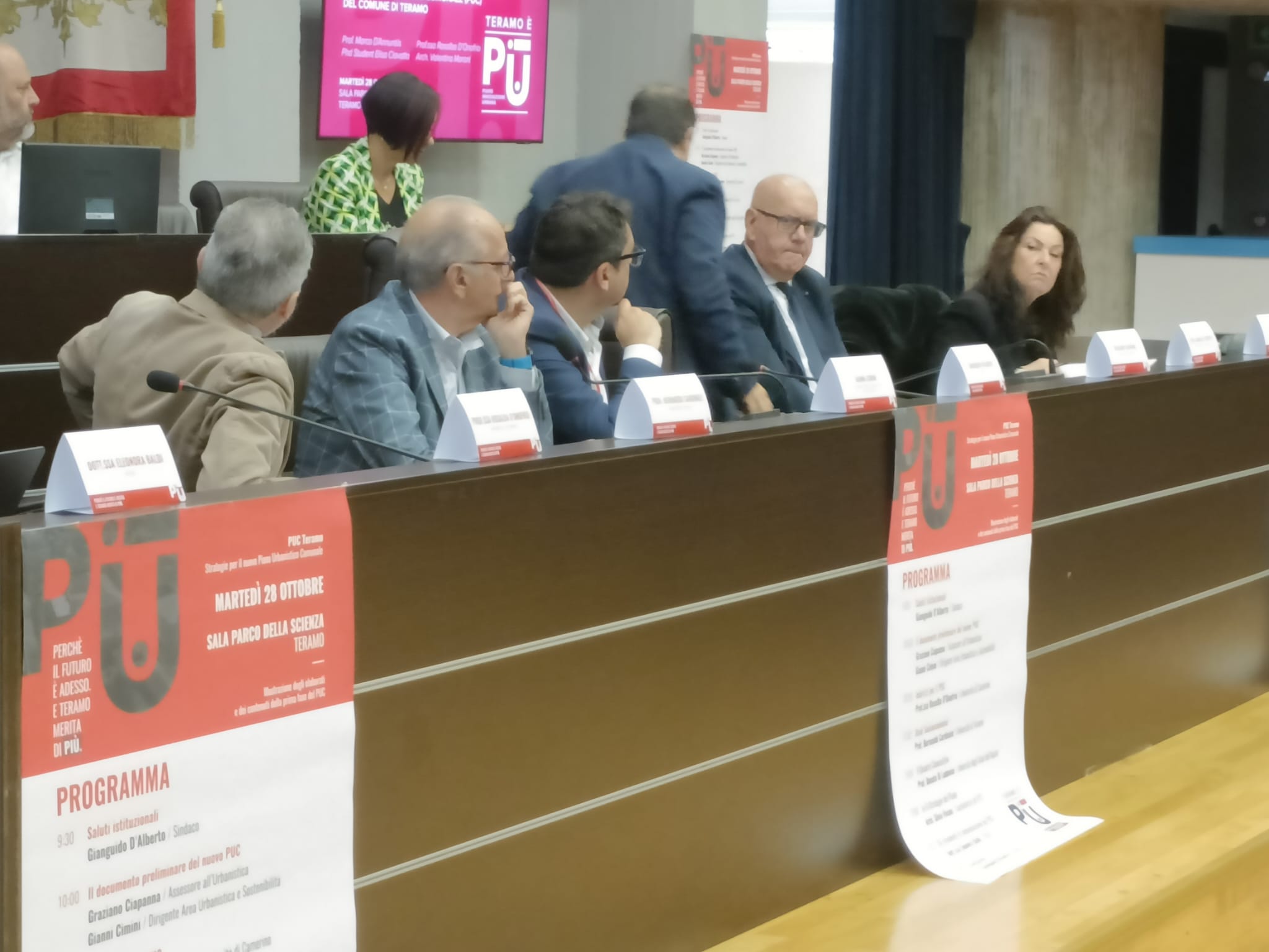 Presentato il nuovo Piano Urbanistico Comunale “Teramo è PIÙ”. Ma non mancano le perplessità…