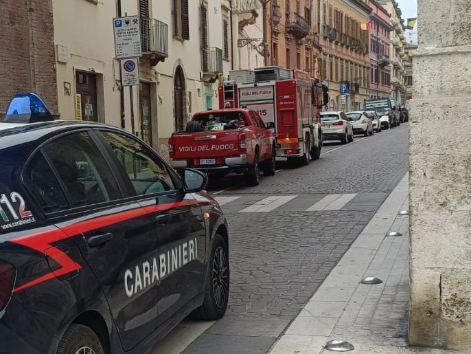 Era un falso allarme la “fuga di Gas” in corso De Michetti. EnigMa sciolto dai Vigili del Fuoco