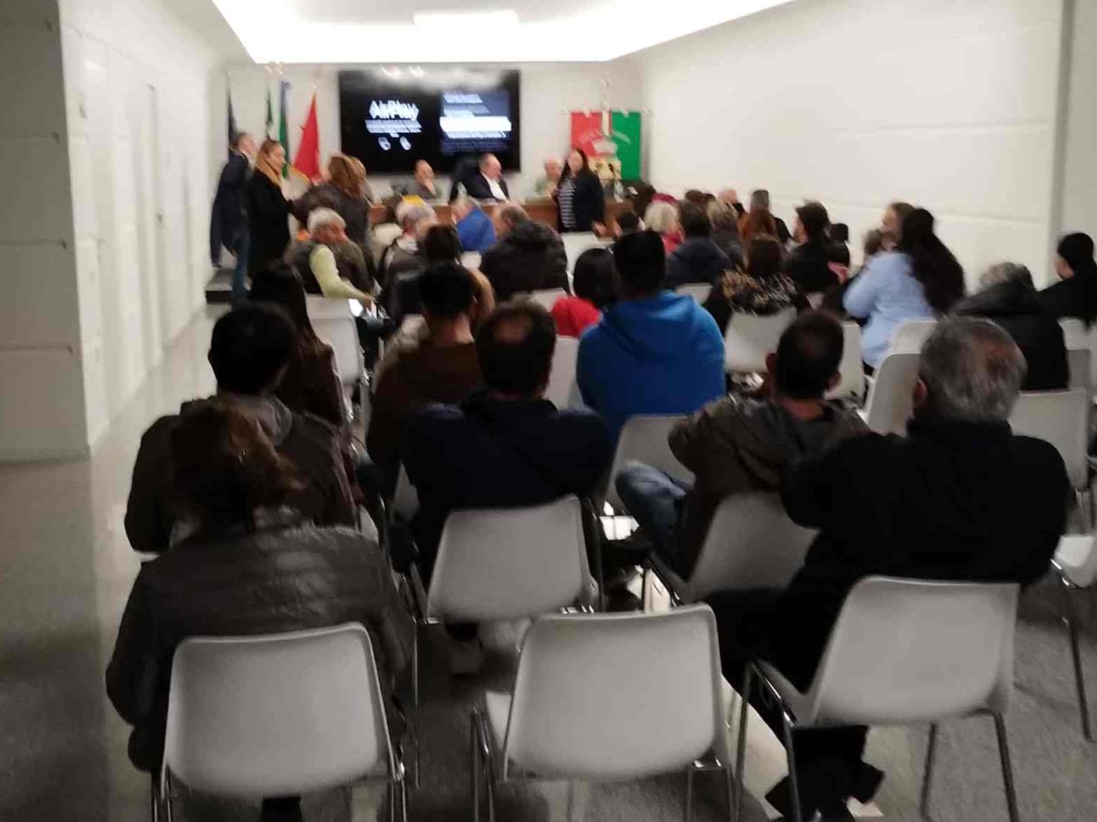 Allarme antenna: Cittadini di Controguerra e Corropoli si mobilitano e fondano un comitato