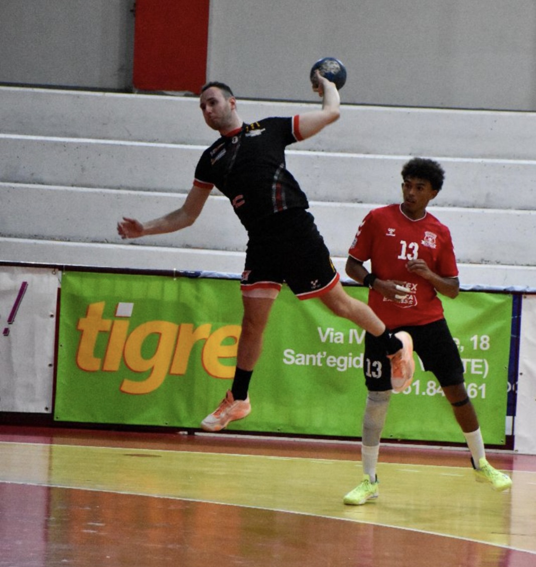Prima Gioia Esterna per la Lions Teramo: Il Girgenti Cade 29-34. Esordio positivo per il neo acquisto Zungri