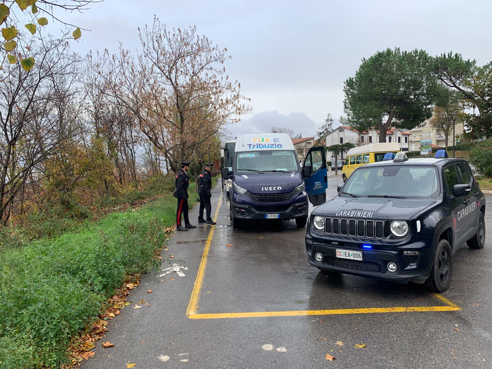 Ruba un Minibus. Arrestato dai carabinieri