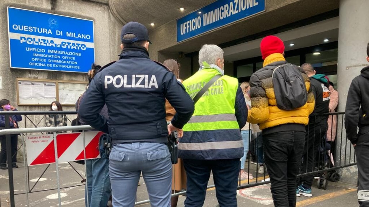 Visti di Lavoro Falsi: Smantellata Maxirete Criminale tra Italia e Bangladesh