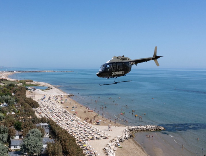 Pattuglie e Elicottero in Azione sulla Costa di Teramo: Arriva il Battaglione “Sicilia” per i Controlli Potenziati