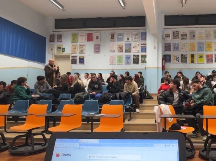 Adsu Teramo prosegue gli incontri di orientamento nelle scuole superiori