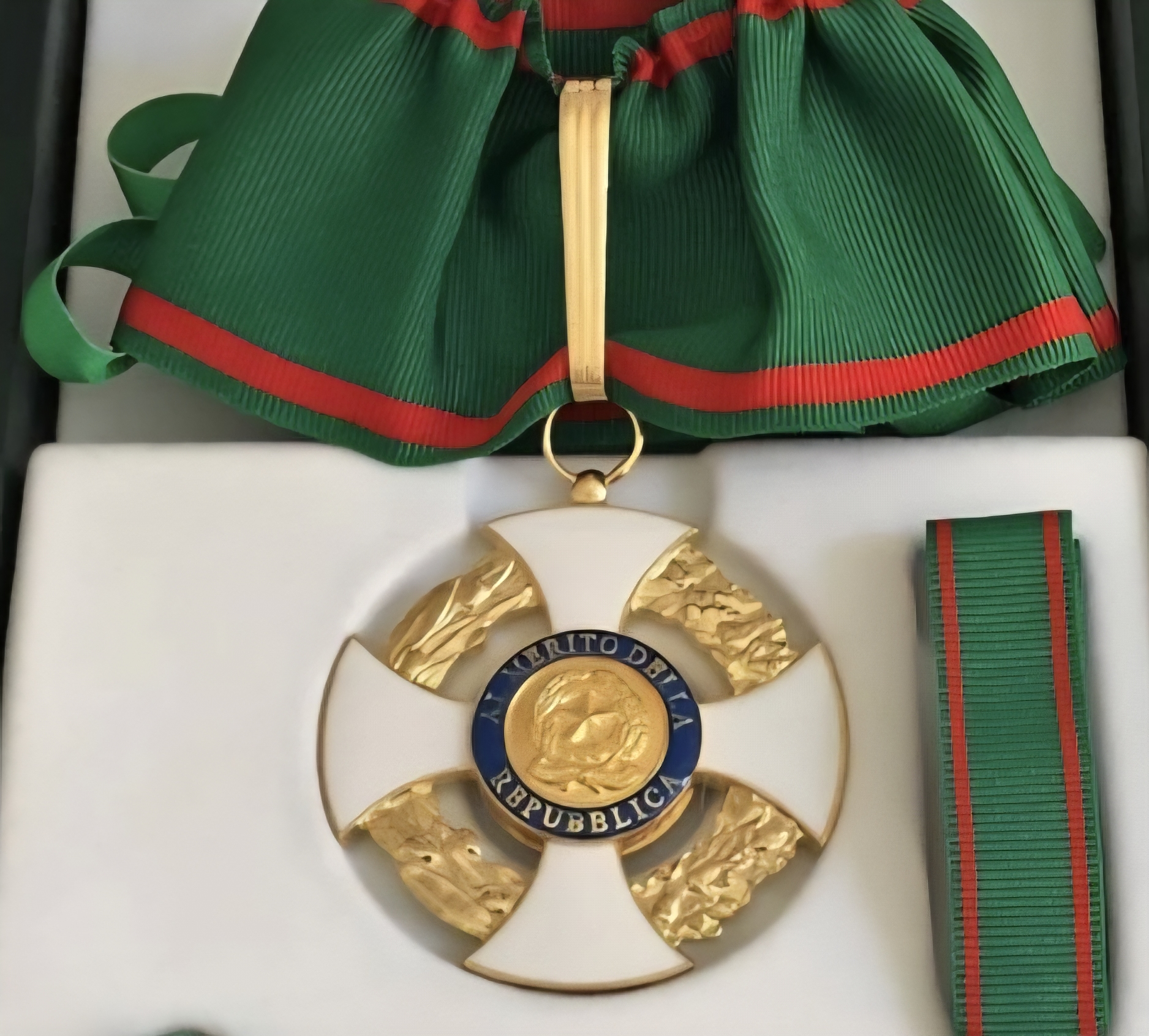 Teramo onora l’eccellenza: Consegnate le onorificenze dell’Ordine “Al Merito della Repubblica Italiana”