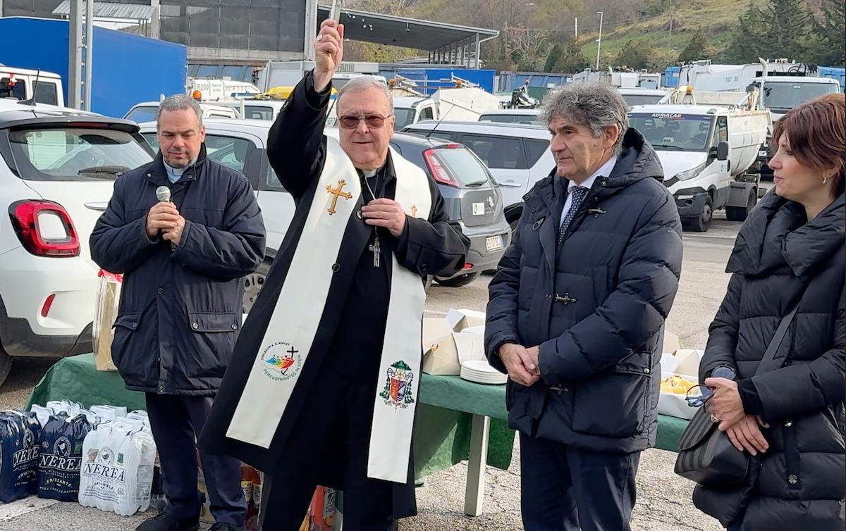 “Lavorare in silenzio per il bene comune”: il messaggio del vescovo Leuzzi a Teramo Ambiente