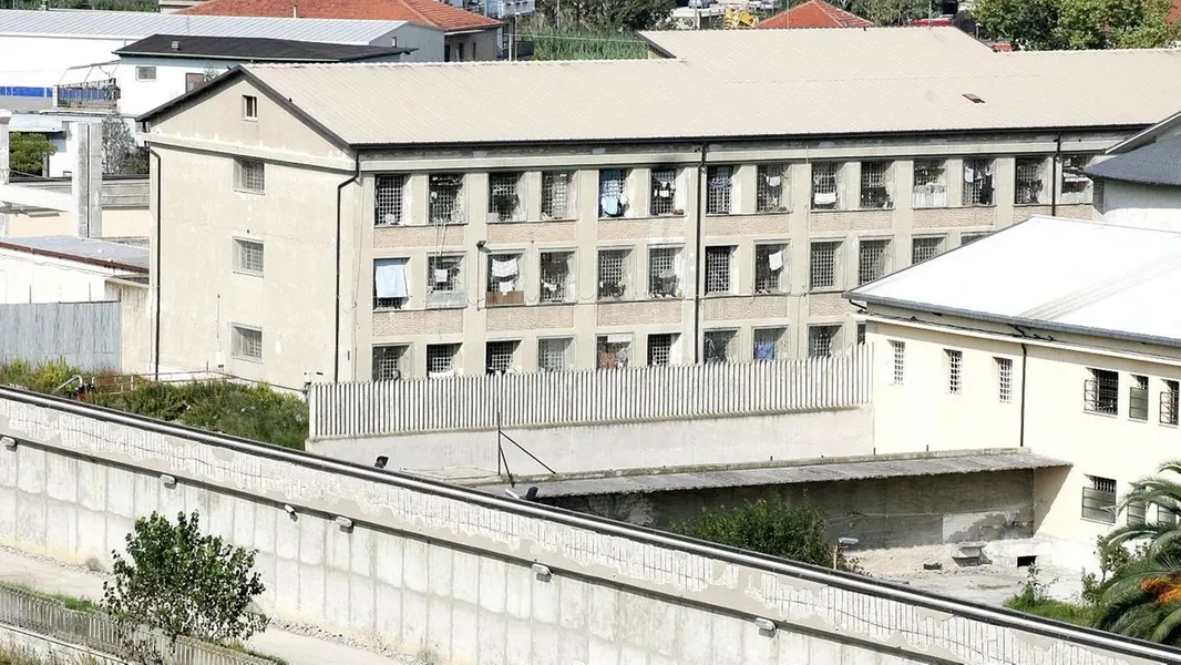 Due aggressioni in carcere, feriti due agenti: il SAPPE denuncia caos gestionale
