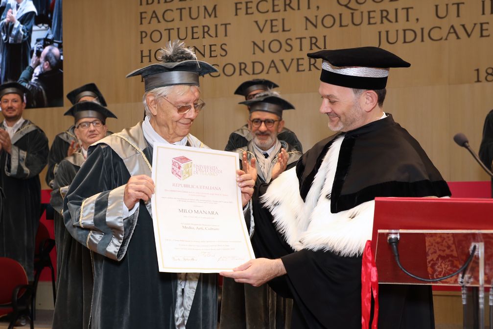 Milo Manara riceve la Laurea honoris causa all’Università di Teramo