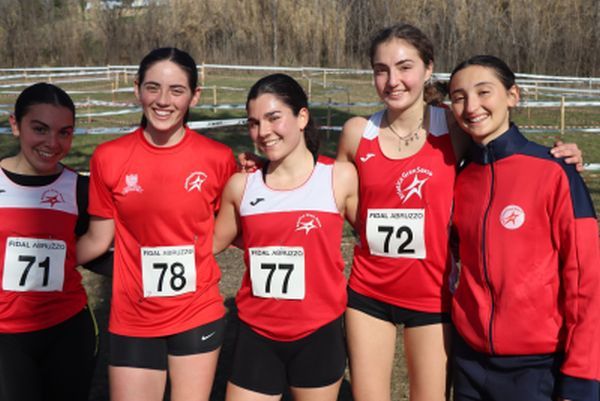 Atletica Gran Sasso in festa: pioggia di record indoor e dominio ai Regionali di cross
