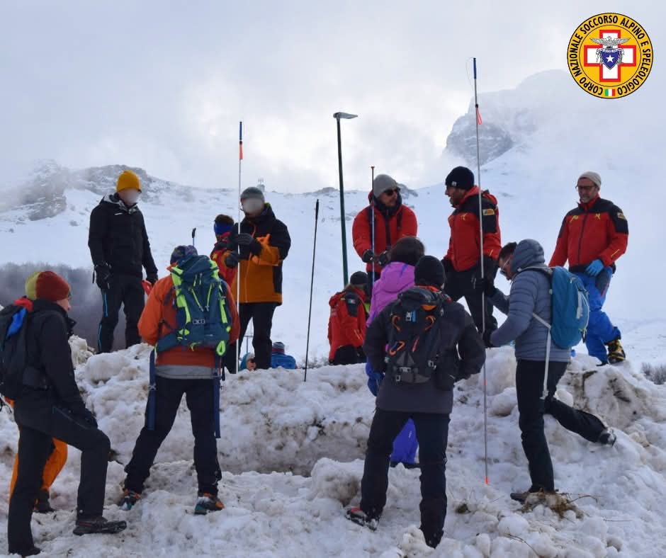 la montagna in sicurezza. “Lezione”del CNSAS ai Prati di Tivo, Ovindoli e Campo Imperatore