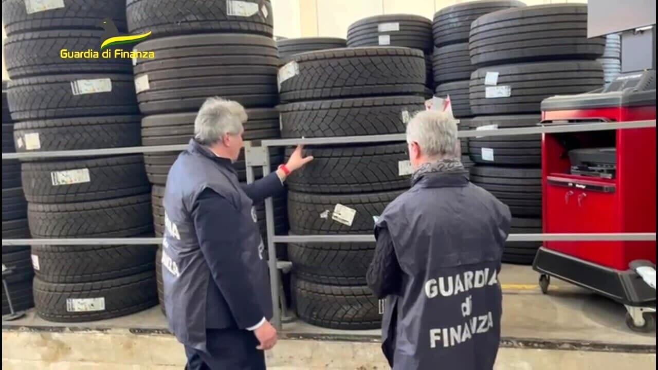 Furti di pneumatici e cerchioni. colpite anche Giulianova e Montesilvano. In quattro ai domiciliari