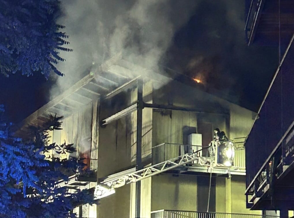Bazzano, arrestato il presunto autore degli incendi al Progetto CASE