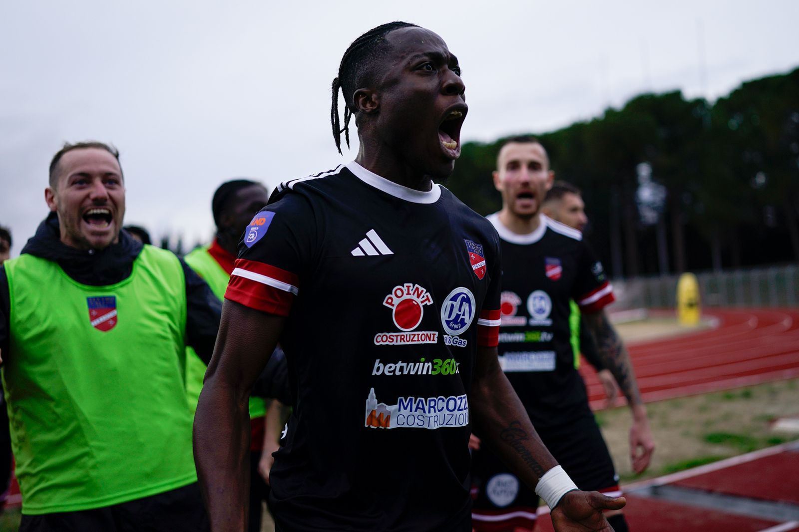Calcio. Ridotta a due giornate la squalifica a Njambe