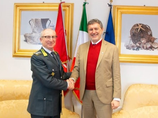 Marsilio incontra il Comandante interregionale della Guardia di Finanza