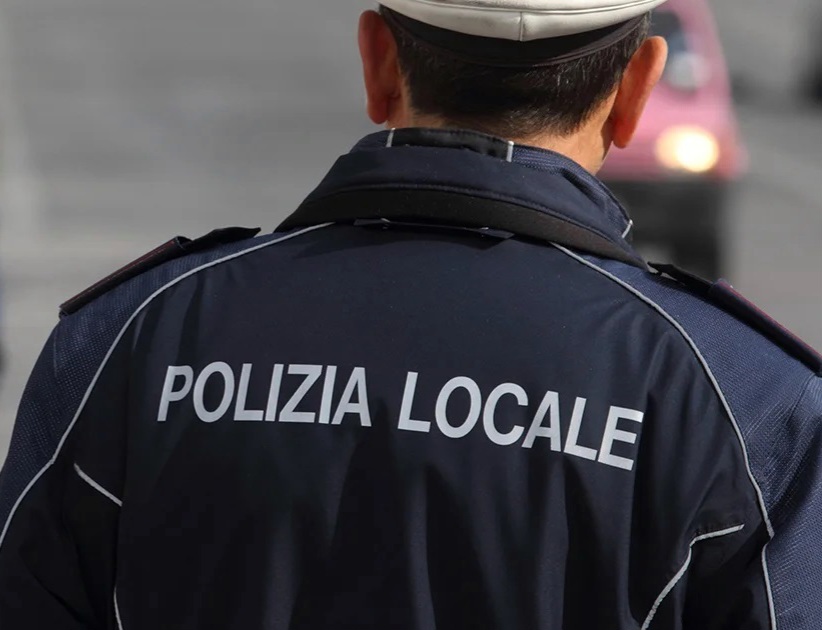 Contrassegni disabili “fai da te” scoperti dalla Polizia Locale. Sequestro e multa