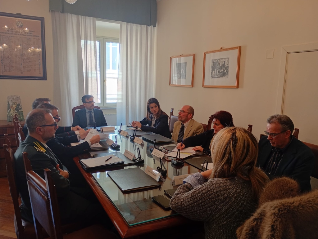 Sicurezza nelle scuole, vertice in Prefettura a Teramo