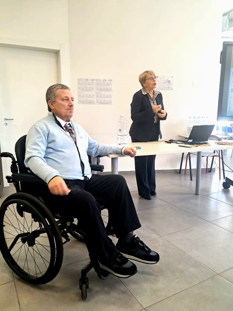 Educazione finanziaria alla scuola media Giansante: concluso il ciclo di incontri