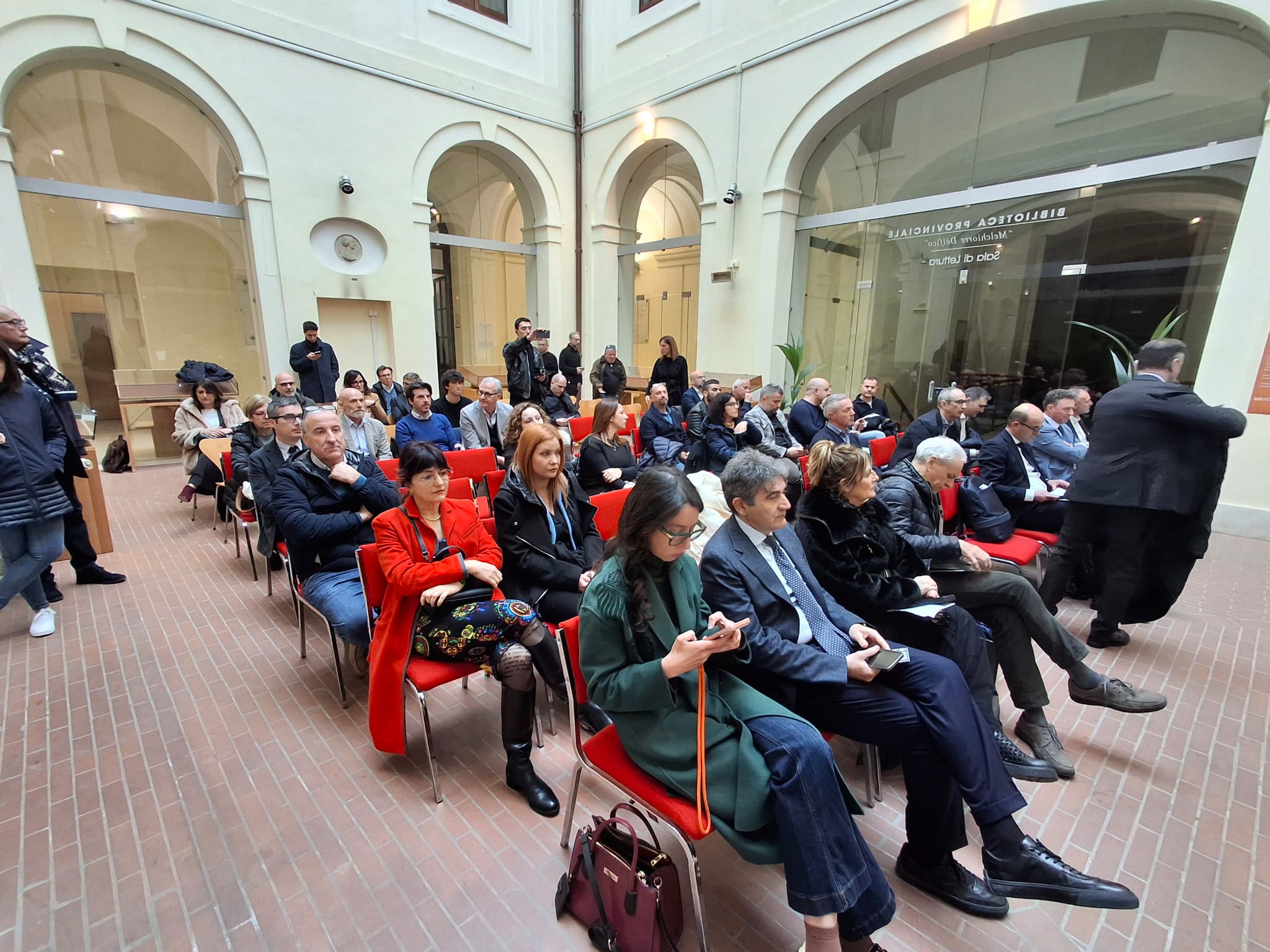 Gestione rifiuti: verso il gestore unico provinciale