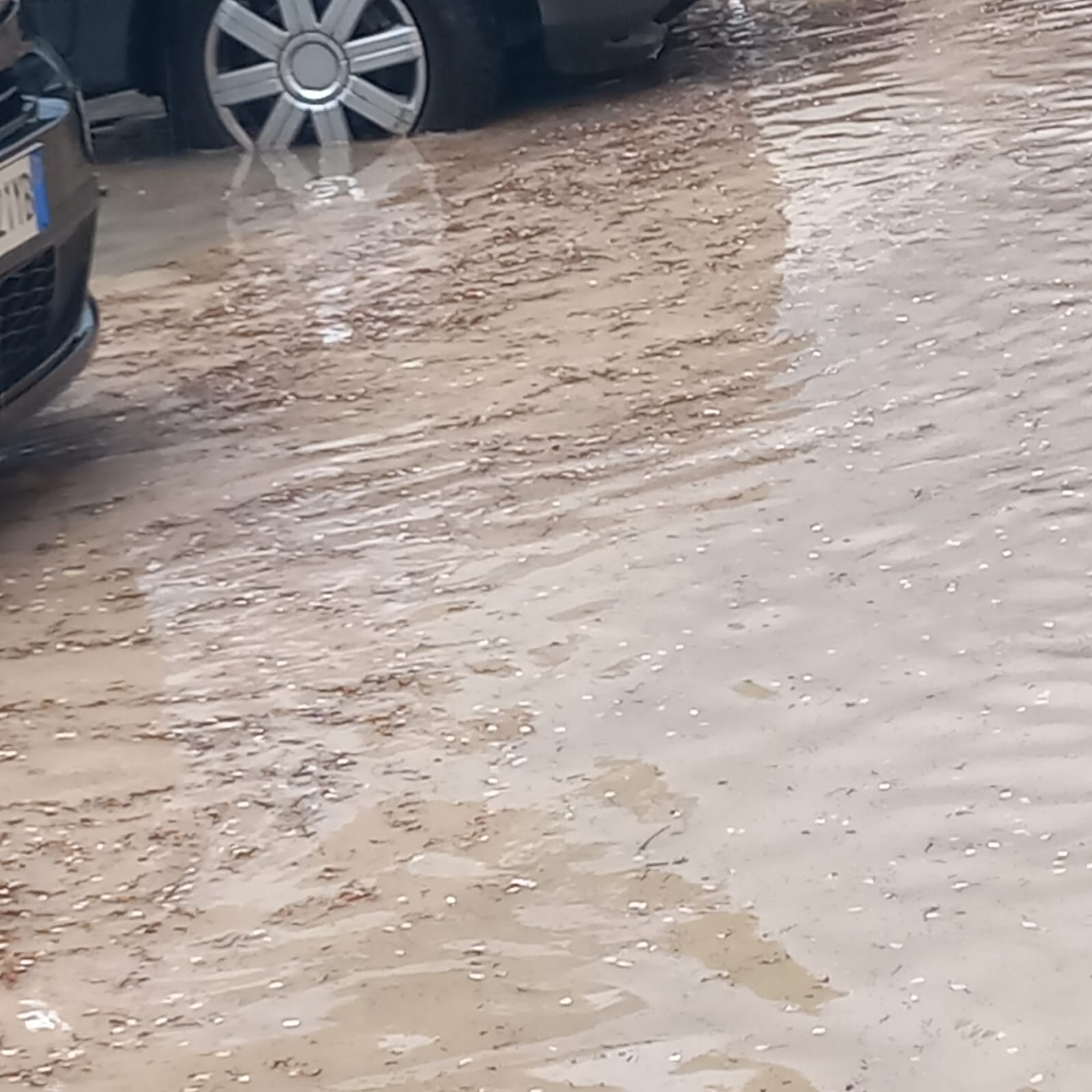 Il lettore: bocchette otturate a piazza Garibaldi