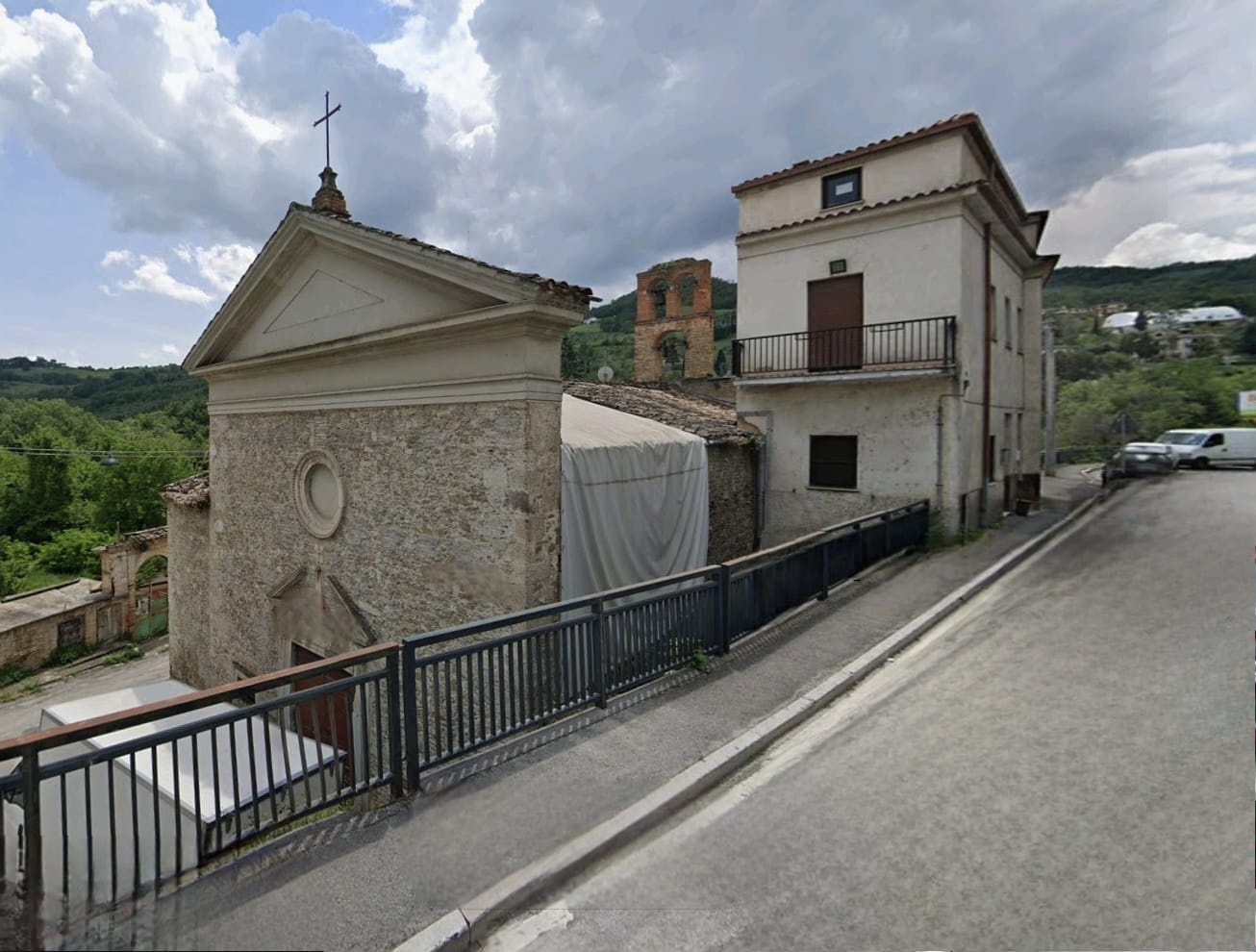 Allarme per la chiesa di San Giuseppe: delegazione di Teramo Nostra ricevuta in Vescovado