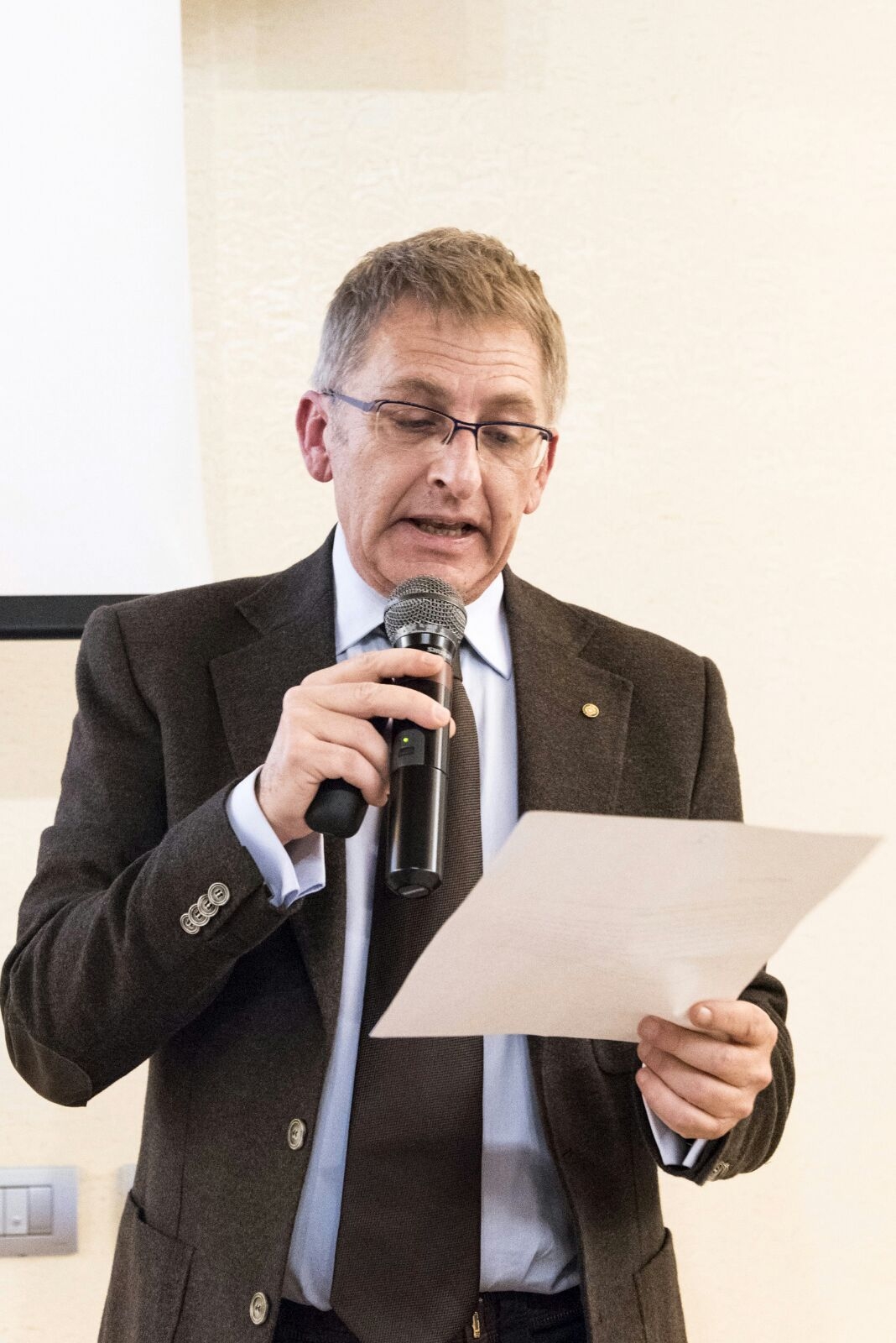 Controguerra conferisce la cittadinanza onoraria allo storico Sandro Galantini