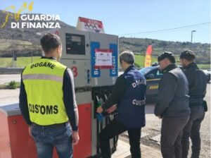Controlli sui carburanti: operazione congiunta tra ADM e Guardia di Finanza all’Aquila