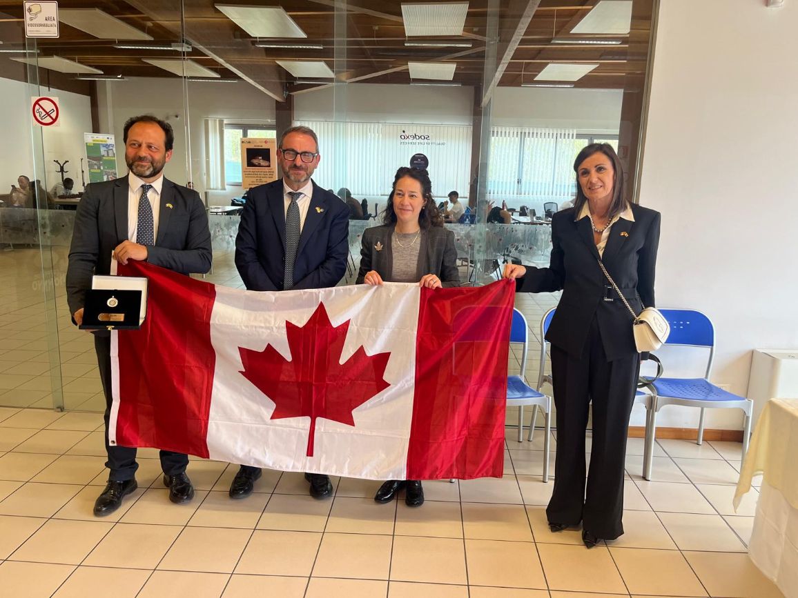 ADSU. L’ambasciatrice del Canada in visita al Centro Polifunzionale di Coppito