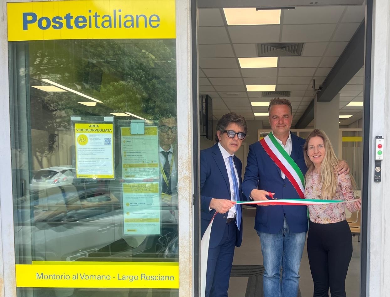 Nuovi servizi e spazi rinnovati per l’ufficio postale di Montorio al Vomano