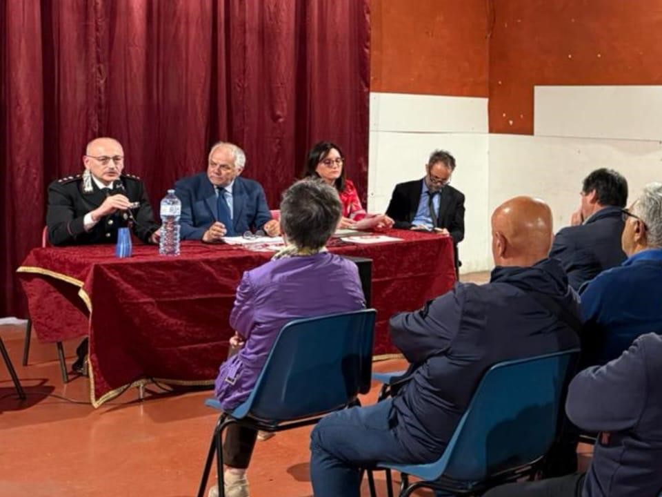 Carabinieri e Konsumer contro truffe, frodi e raggiri. Incontro con i cittadini di Piano della lenta