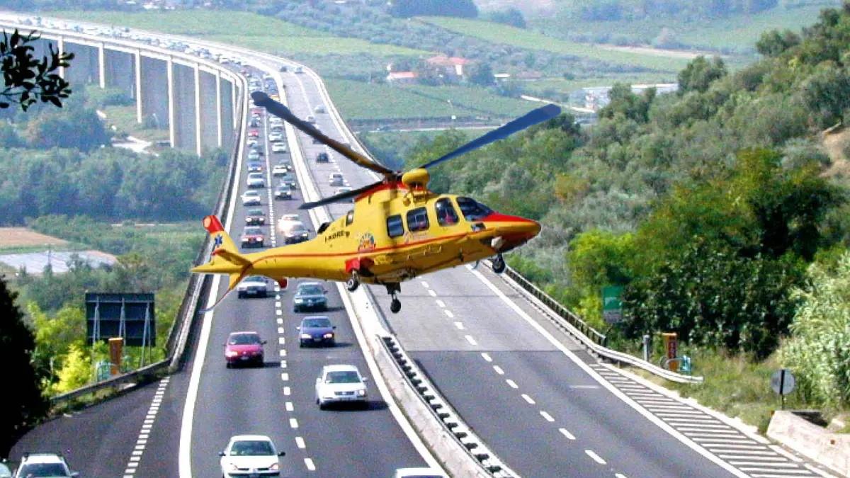 A14, tamponamento tra tir a Tortoreto: un camionista in ospedale