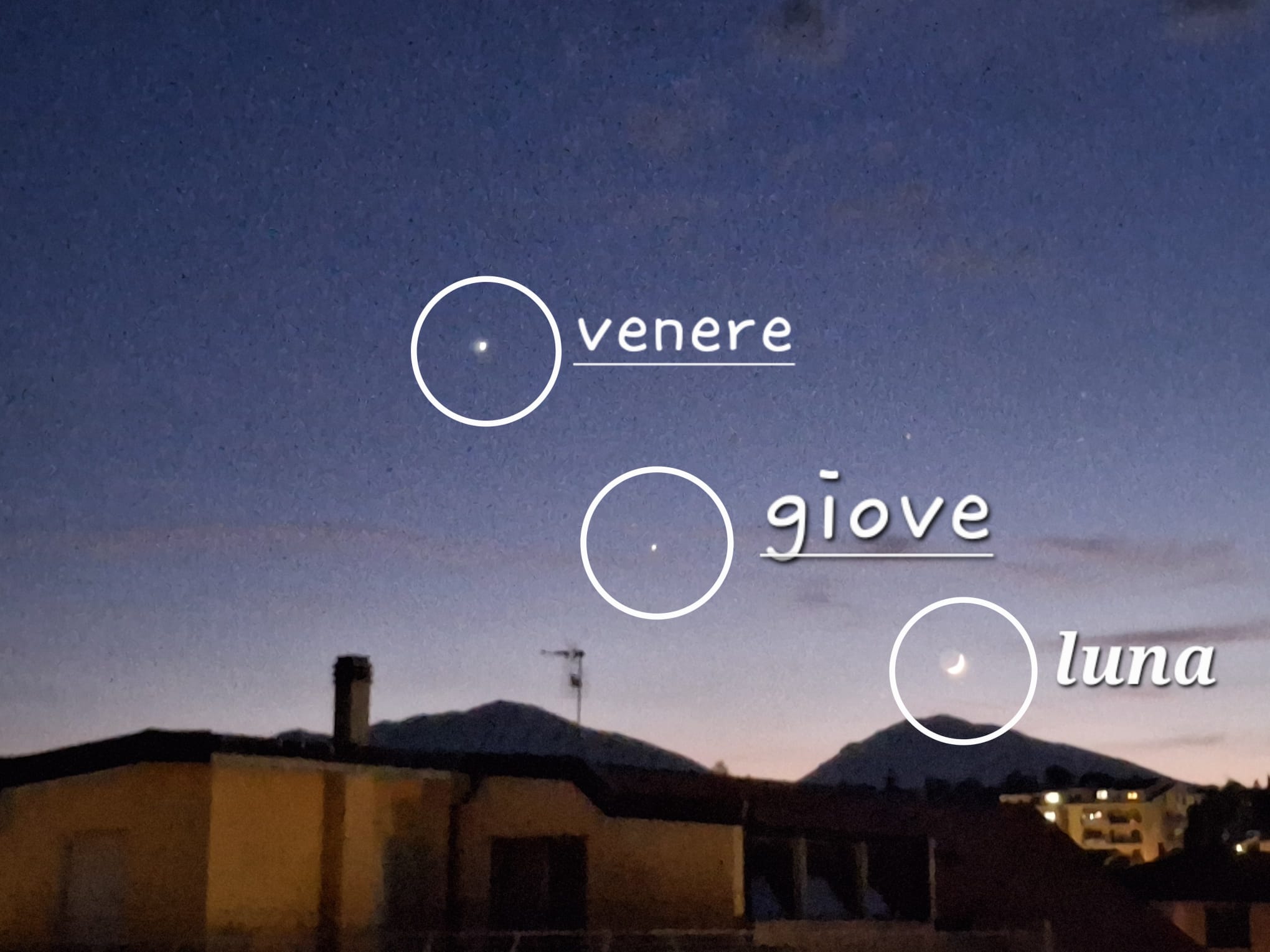 Curiosità astronomiche. Venere e Giove visti da San Nicolò a Tordino
