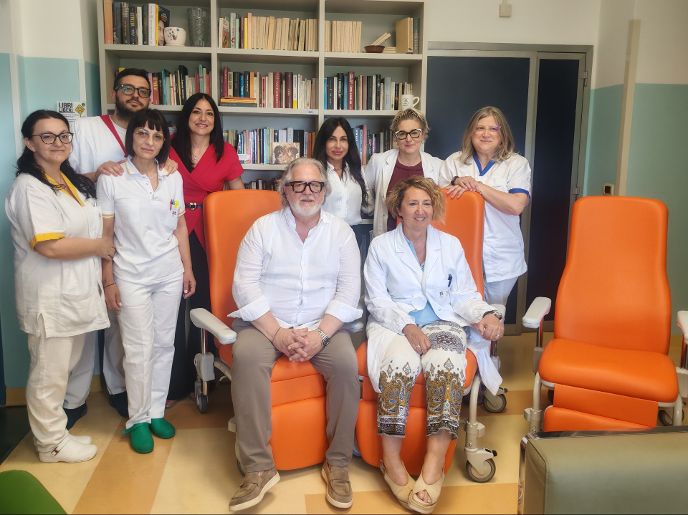 L’associazione Lucis finanzia arredi per il comfort dei pazienti al Mazzini all’Hospice di Casalena