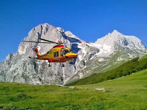 Corno Grande, intervento del Soccorso Alpino per una 34enne canadese