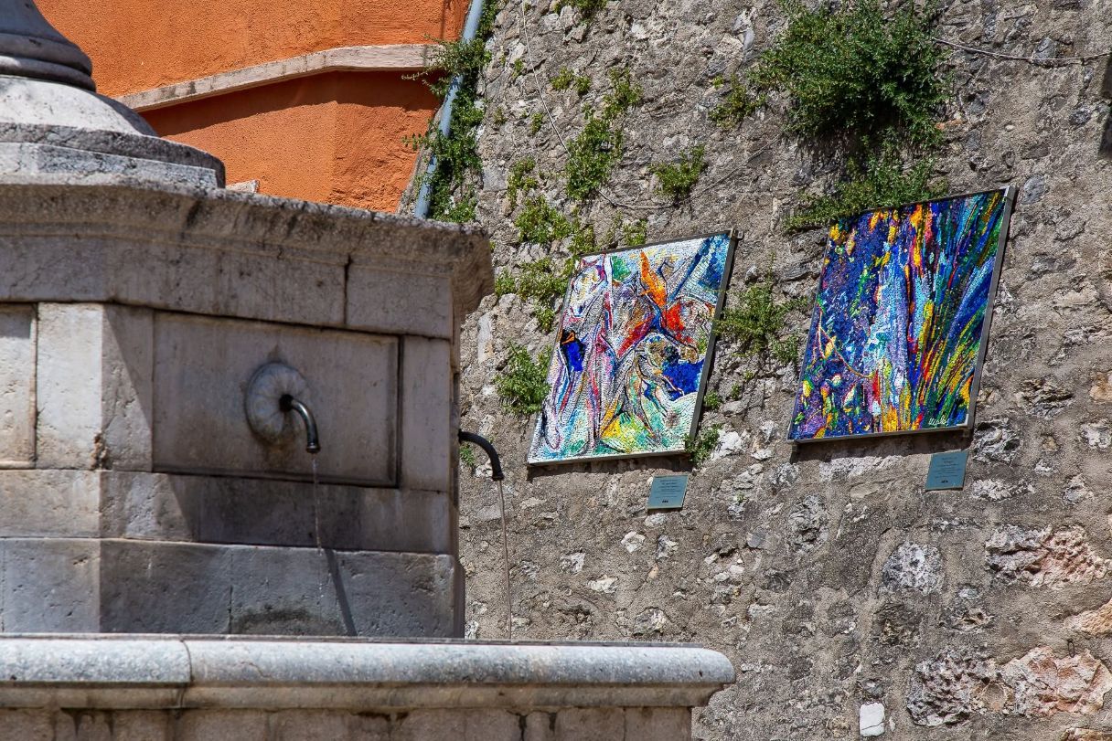 Tornareccio celebra il ventennale del progetto “Un mosaico per Tornareccio”