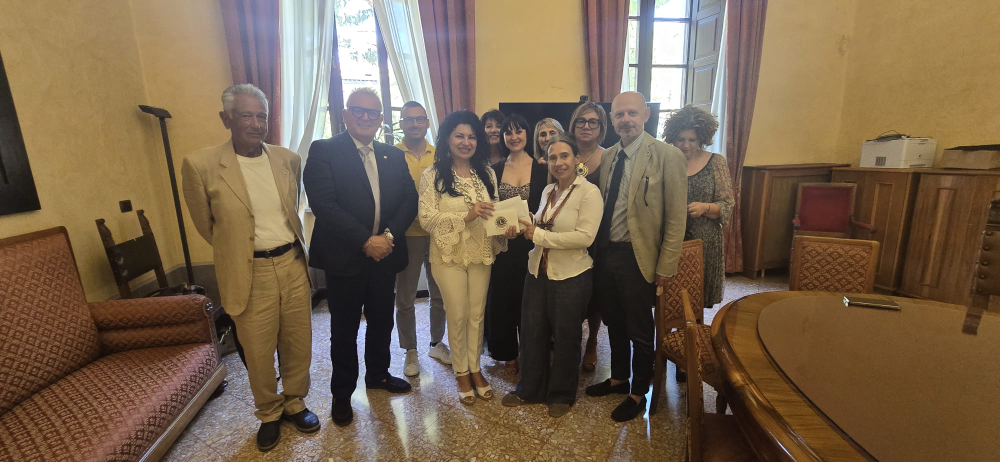 Lions Teramo: buoni spesa per le donne del Centro Antiviolenza “La Fenice”