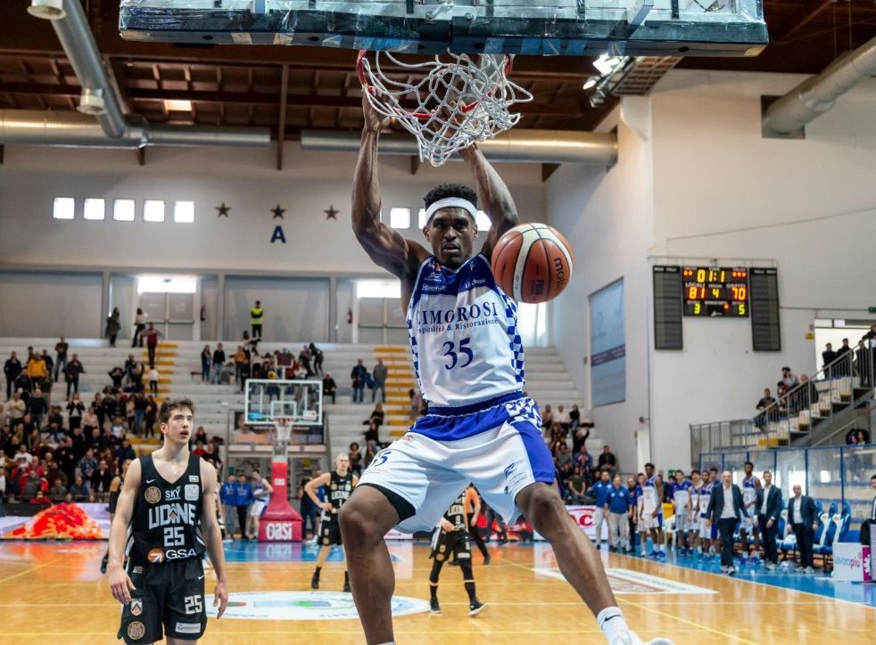 Basket. Torna a Roseto Brandon Sherrod dopo 10 anni. Gli sarà consegnata la Rosa d’Argento