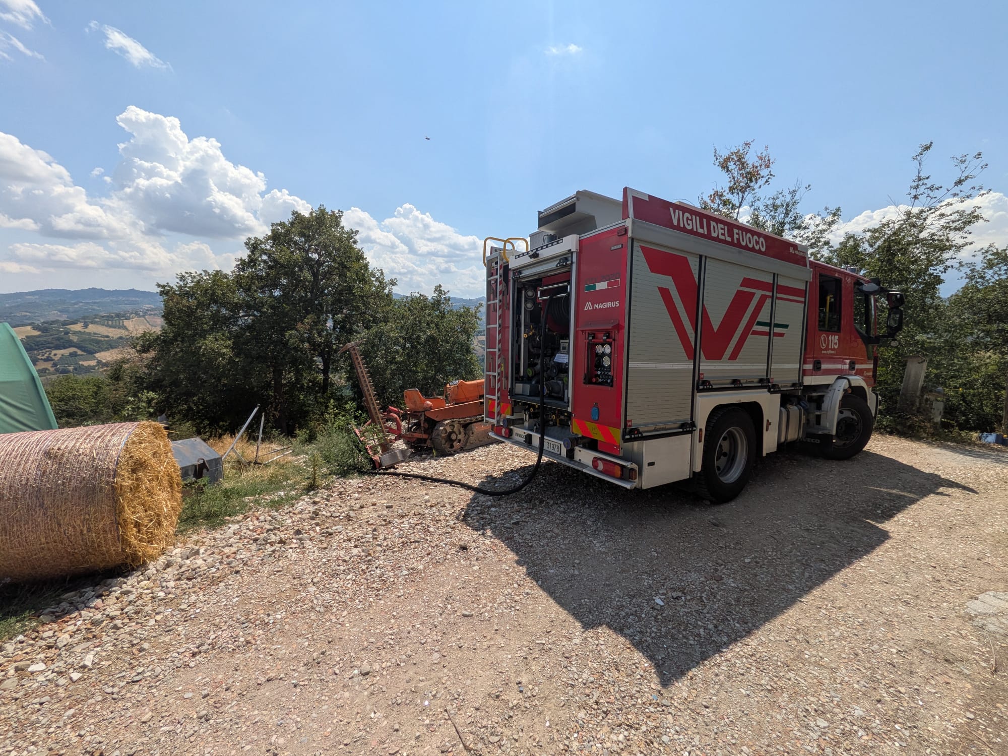 Frana provoca perdita di gas. Vigili del fuoco in azione a rapino