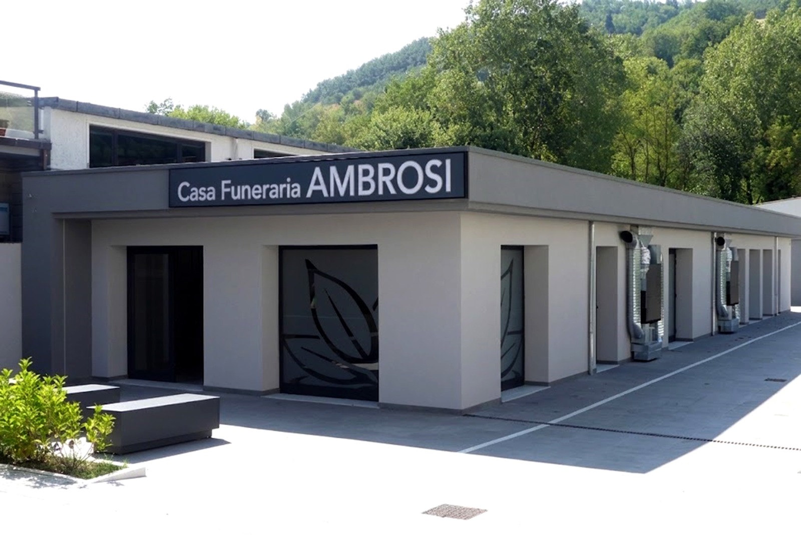 L’Impresa Ambrosi apre una casa funeraria a Ponte Vezzola