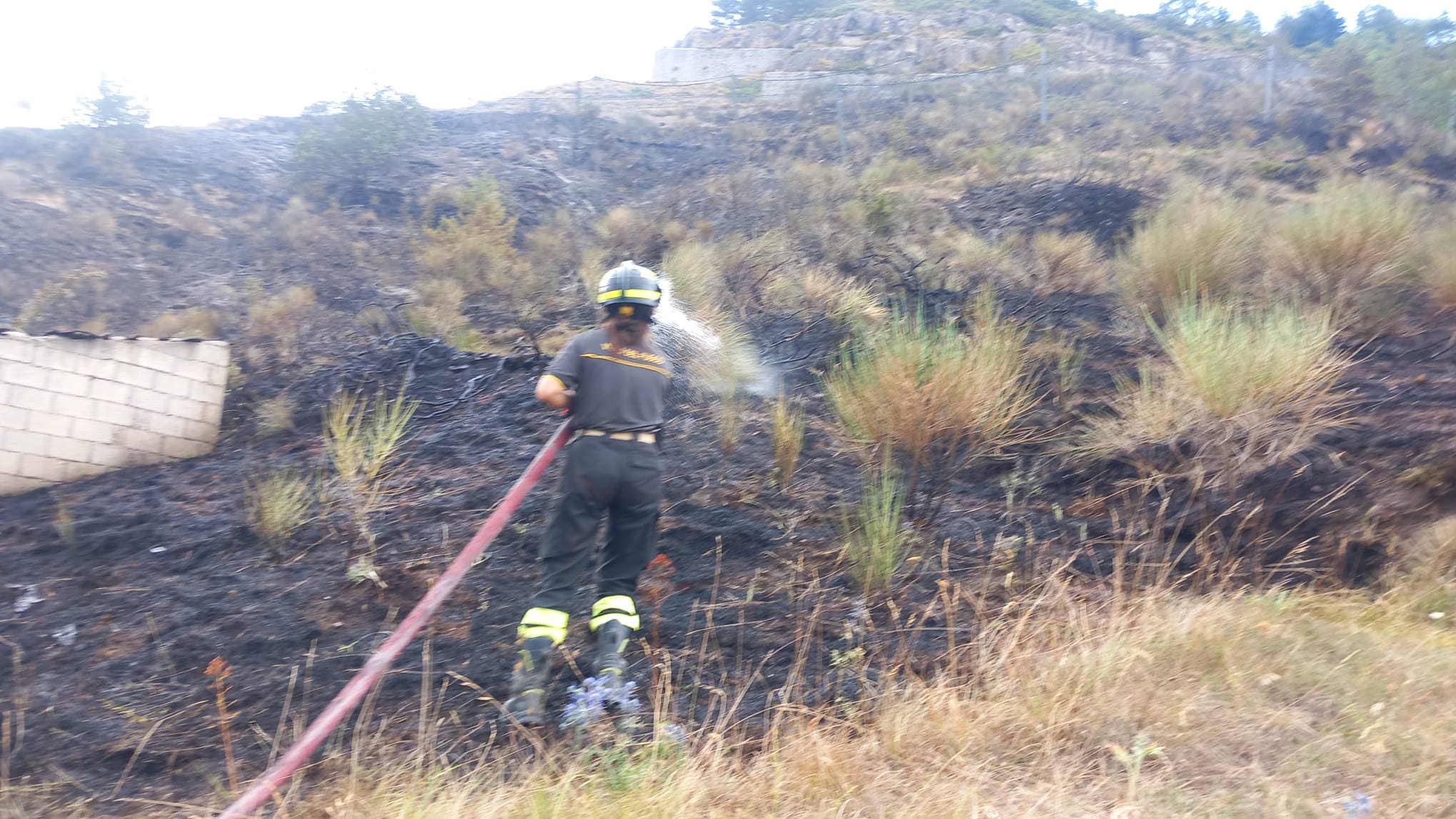 Roghi a Civitella e Crognaleto: giornata campale per i Vigili del Fuoco di Teramo