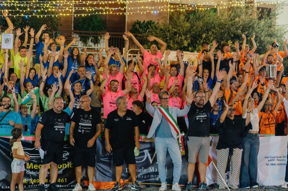 Roseto: Campo a Mare vince la terza edizione del “Palio delle Contrade”