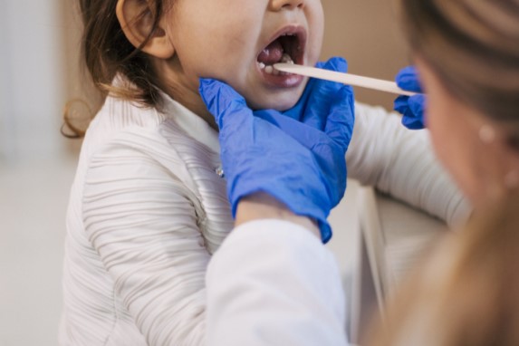 Morte per difterite della bimba. L’appello dell’Associazione “Io Genitore” contro il rifiuto immotivato dei vaccini obbligatori