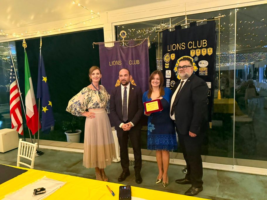 Nicoletta Rita Del Rosso vince il concorso fotografico del Lions Club di Roseto