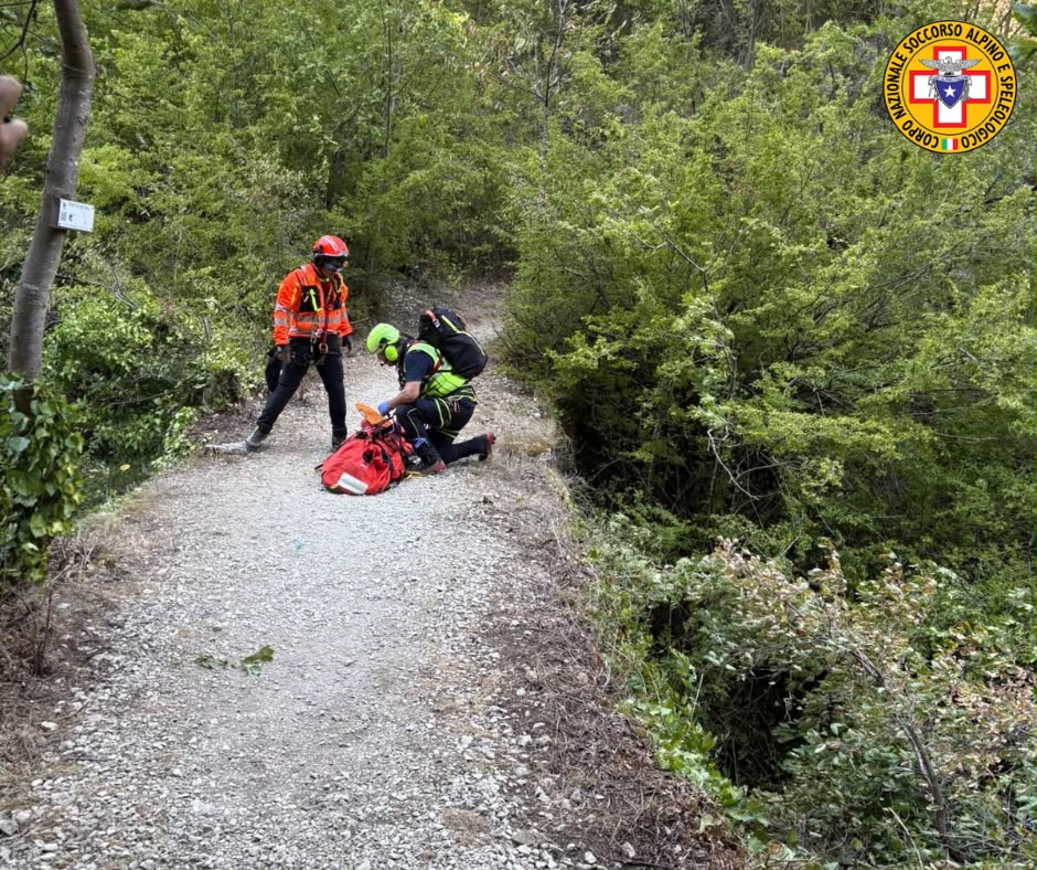 Recuperata dall’elicottero una 39enne dopo una scivolata di 20 metri in montagna