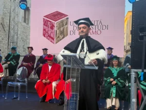 L’Università entra in città: A due passi dalla futura Cittadella della Cultura, la cerimonia pubblica dei dottorati e dei PhD